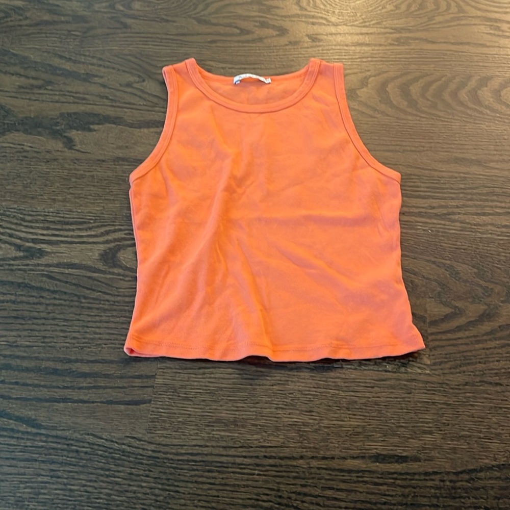 NWOT Michael Stars Gina‎ Ribbed Crop Tank!